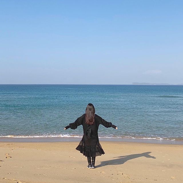 長崎写真館：砂浜と海原と
