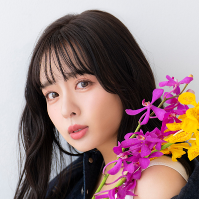 山田菜々