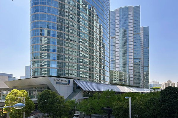 LEADING　レポート01